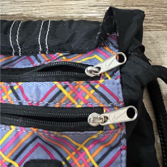 Free with Purchase! Nike | Drawstring Gym Backback - Picture 4 of 7